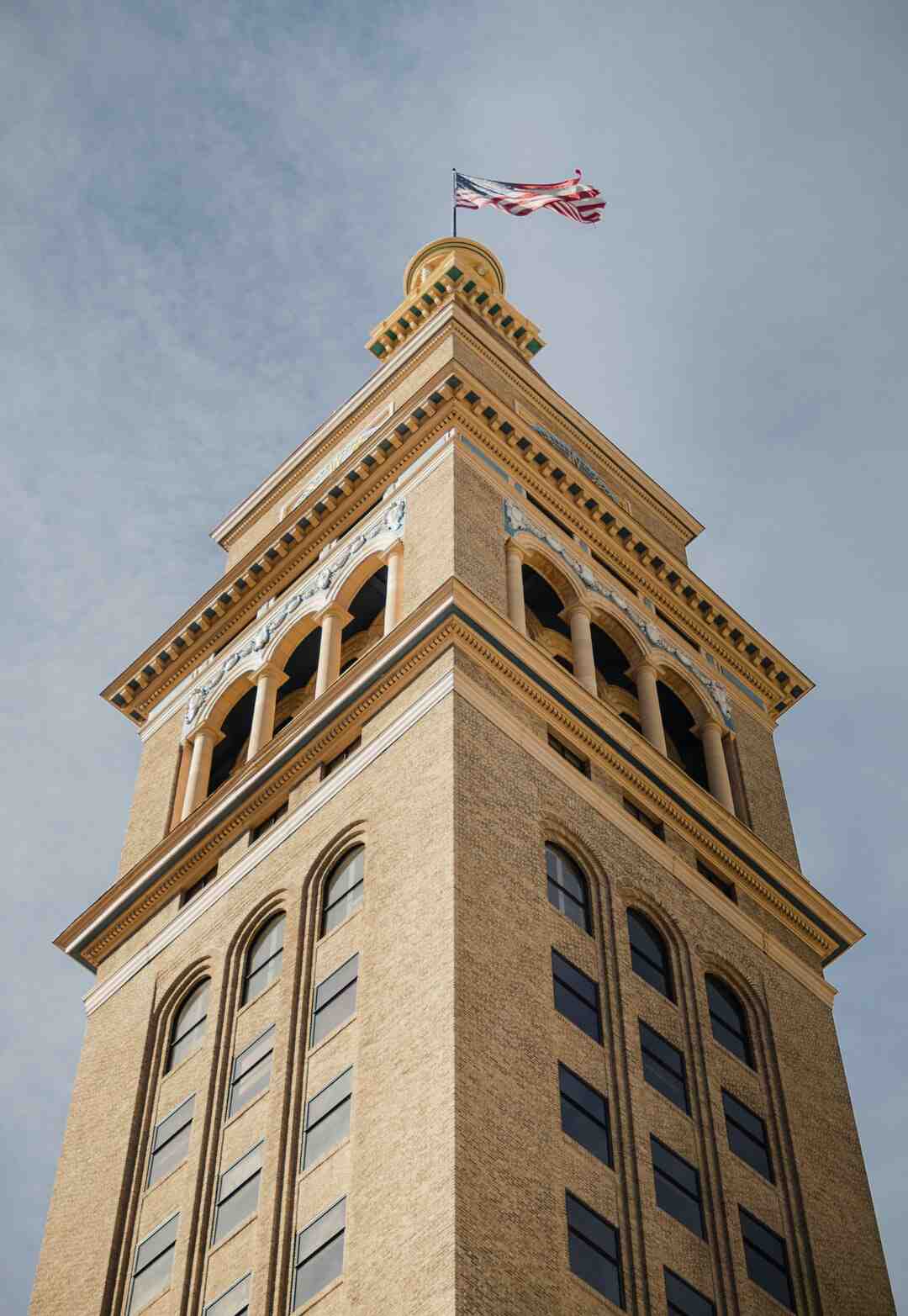 Quel âge a le Moulin Rouge ?