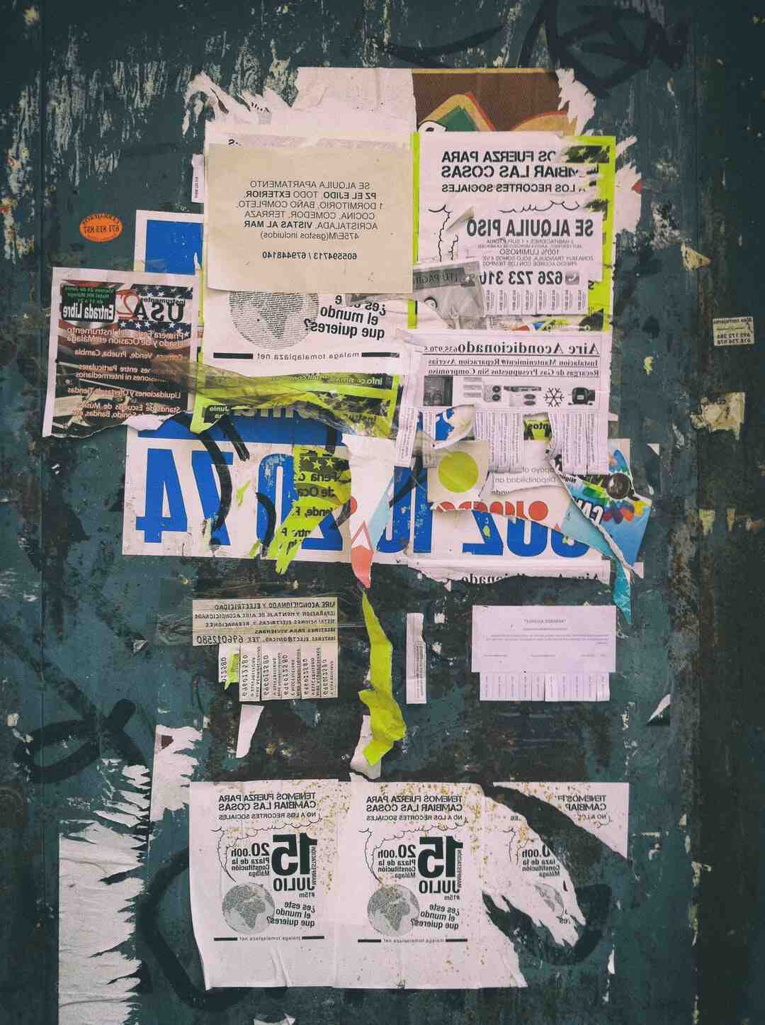 Qui dirige les acteurs au théâtre ?