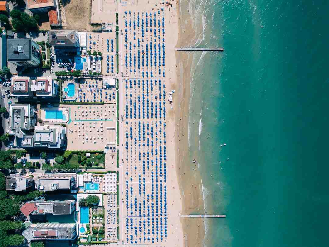 Quels sont les plus grands cabarets de Paris ?