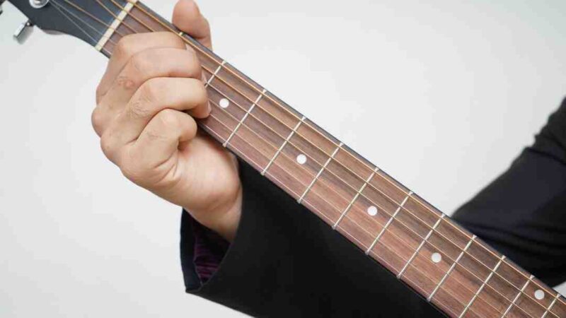 Qui a créé la comédie musicale cabaret ?