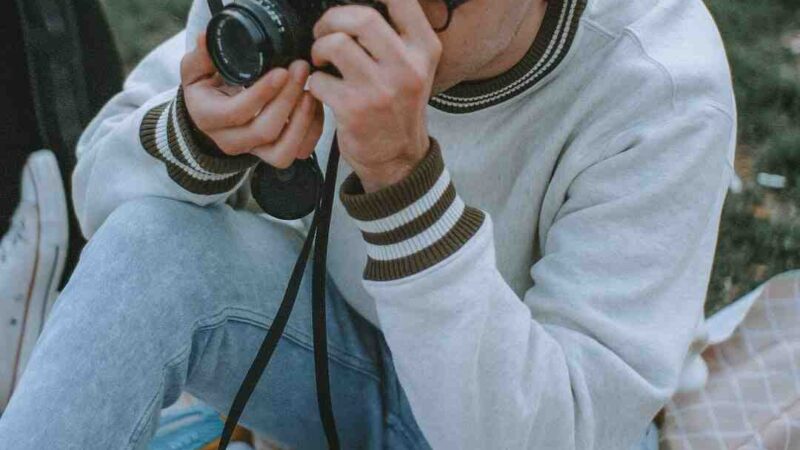 Où a grandit Jarry ?