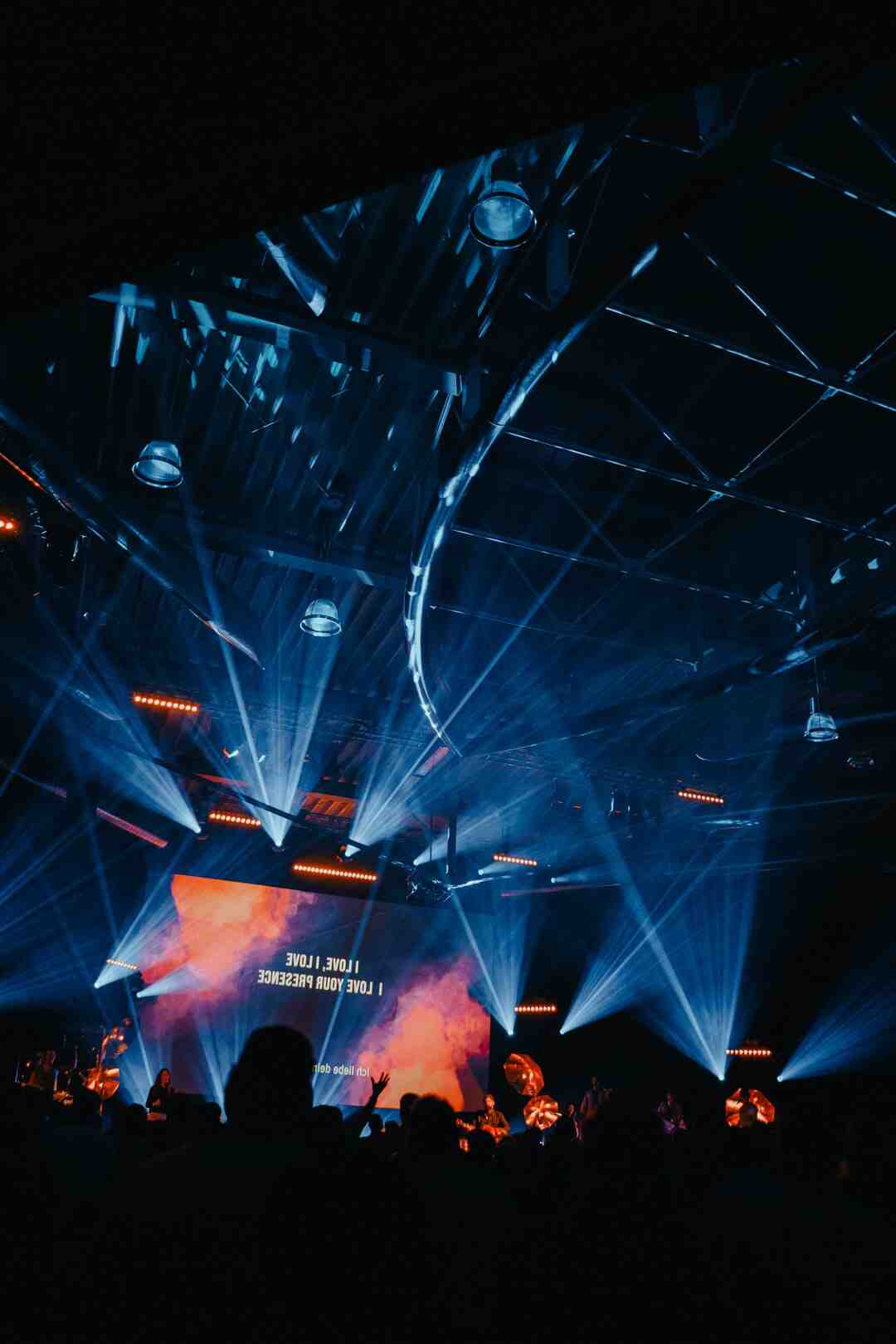 Qui a fait le premier One-man-show ?