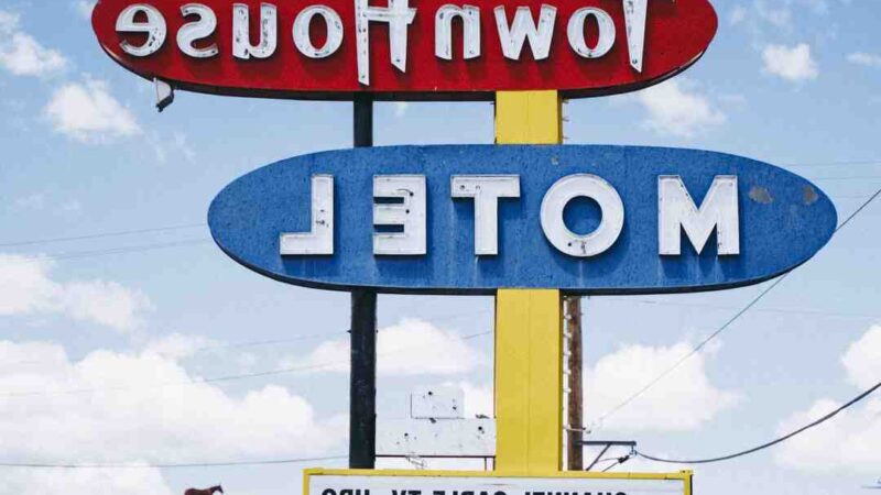 Qui est Jason Brokerss ?